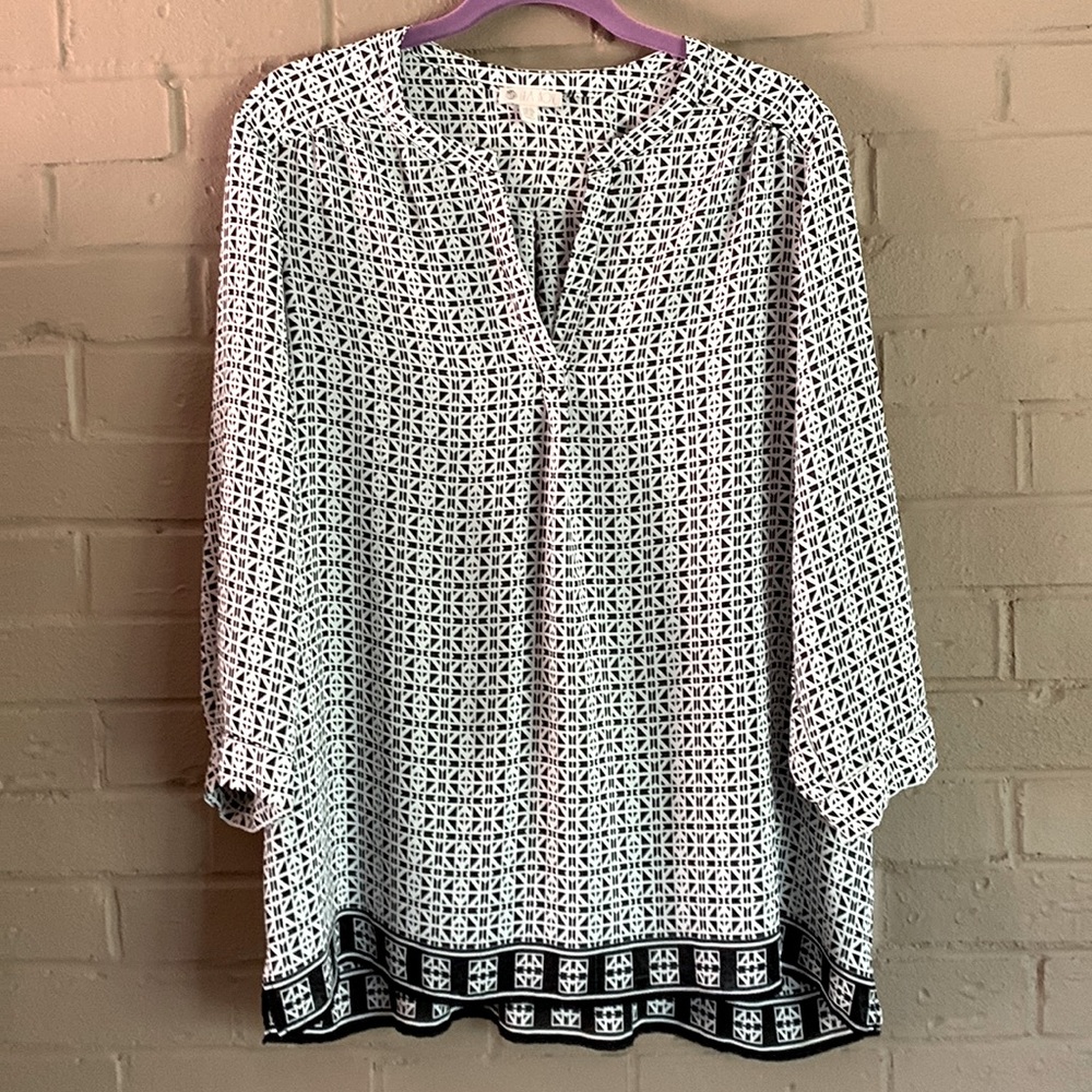 Women’s XL blouse with 3/4 length sleeves